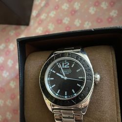 I’m Selling MK And Coach Watch  Good Condition 60 $ Each One