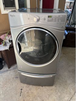 Whirlpool Front Load Gas Dryer with Pedestal