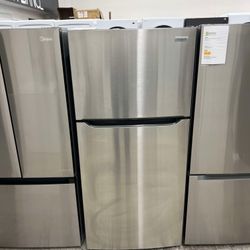 FRIGIDAIRE 30 in. 20 cu. ft. Top Freezer Refrigerator