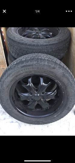 Toyota o Chevy 5 birlos 20 inches son de troka