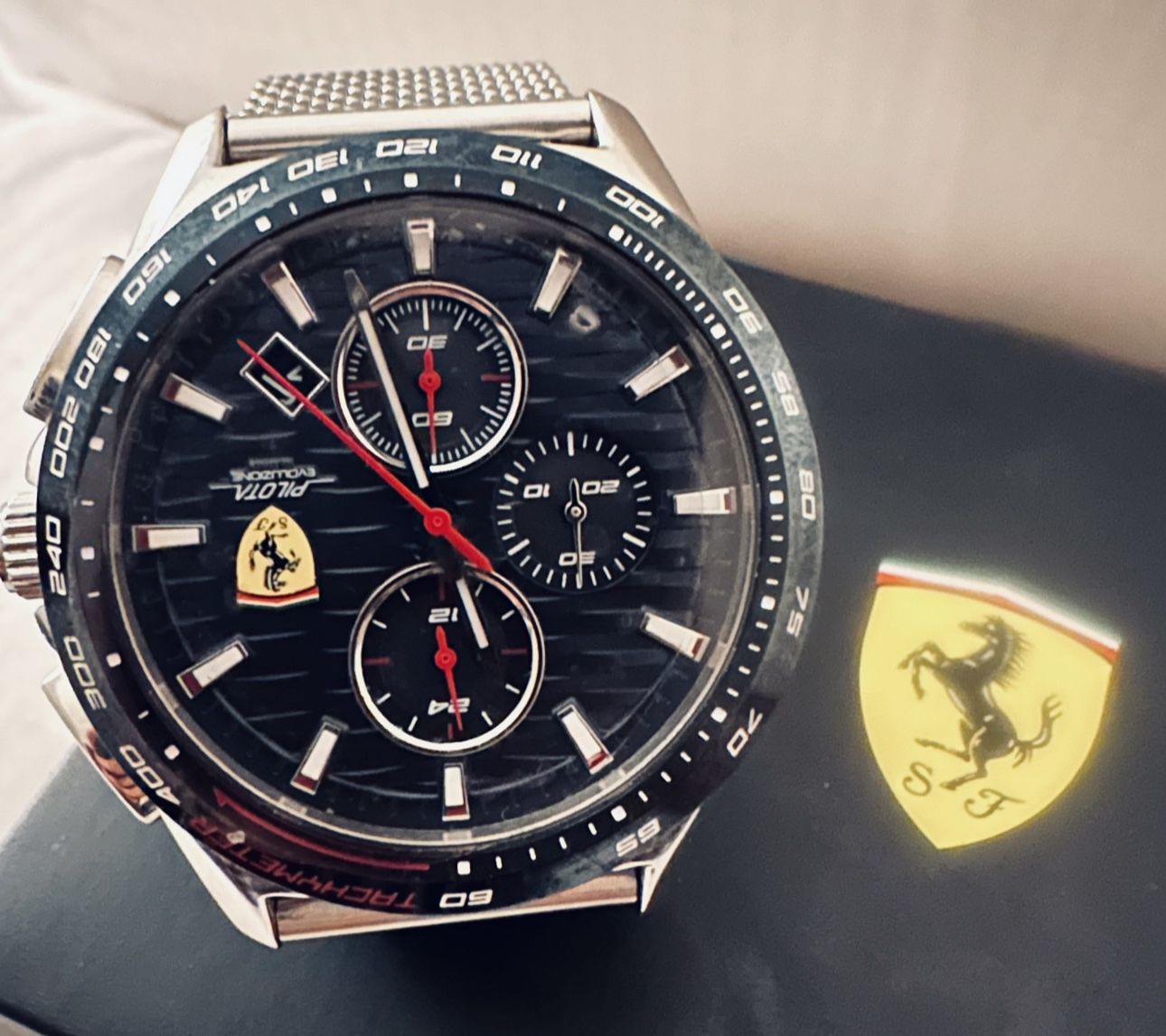 Ferrari 2 Bands Watch With Box for Sale in Federal Way, WA - OfferUp