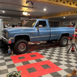 1987 Chevrolet 1/2 Ton Custom Deluxe