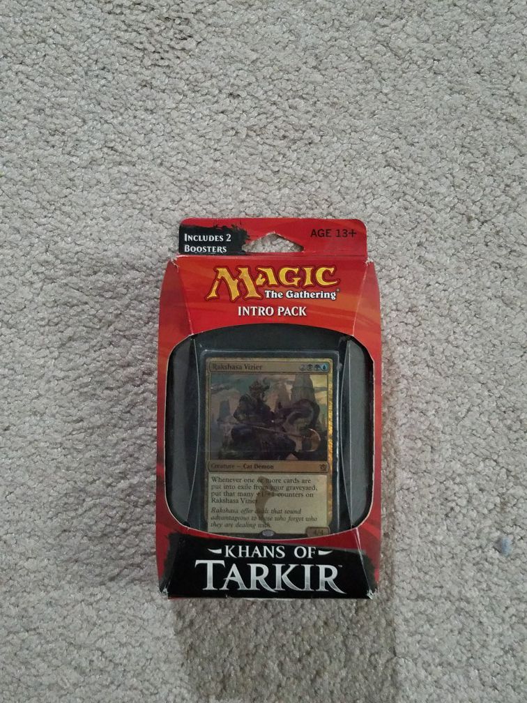 Magic the Gathering: Khans of Tarkir Intro Pack