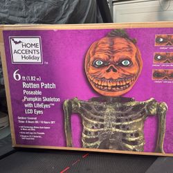 6ft Pumpkin Skeleton