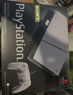 PlayStation 5 30th Anniversary Edition