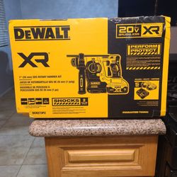 Dewalt Rotary Hammer Drill 1" Two 5.0 Ah Batteries And Charger + Box