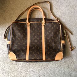 Louis Vuitton Purse