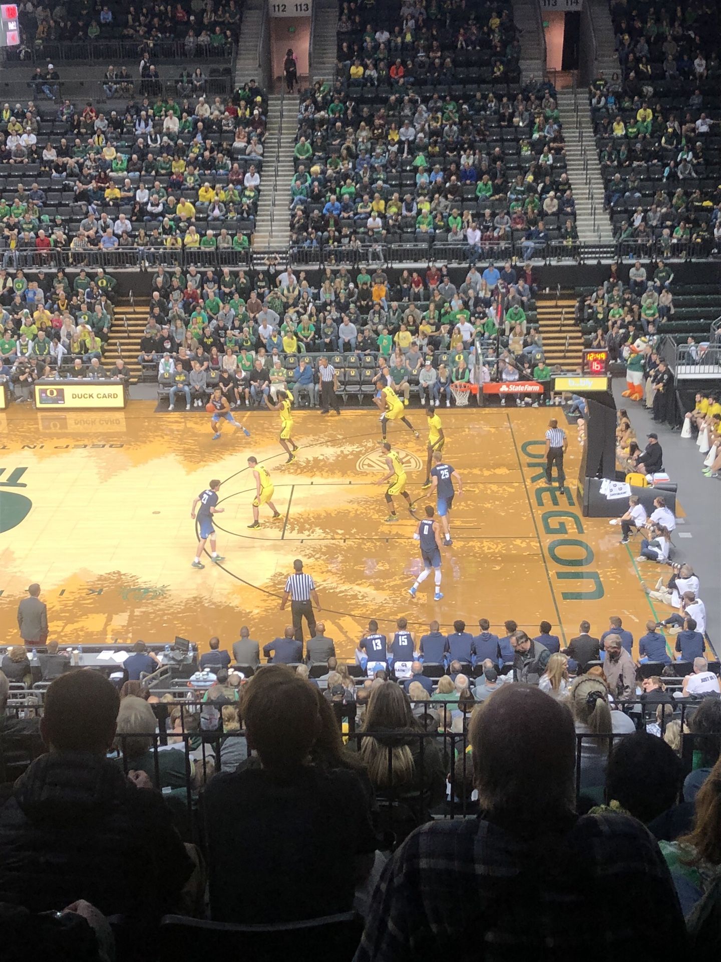 Oregon vs UCLA