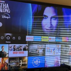 Samsung Flat TV 40” & Firestick 