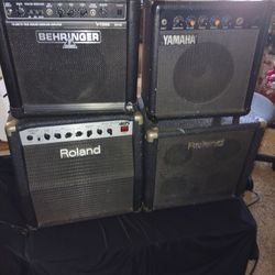 Roland G405 X With Speaker Box