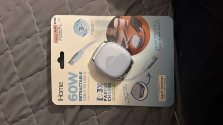 iHome 60w Retractable USB-C to USB-C