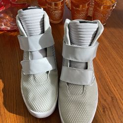 MENS SIZE 11  NIKE FLYSTEPPER 2K3 PREMIUM HIGH TOP