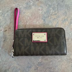 Michael Kors wallet
