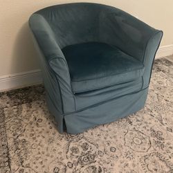Nursery Swivel 