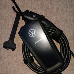 VW ID.4 EV Charger Volkswagen charging cable 120v 240v 32 Amps