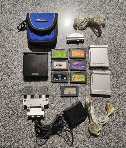 Nintendo Gameboy Advnace SP Model: AGS 001 Bundle