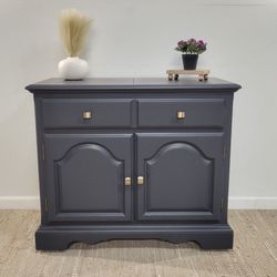 Modern Buffet / Coffee Bar