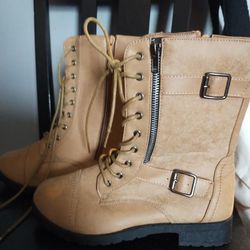 Etcetera  Boots