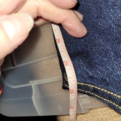 Free assembly blue jeans