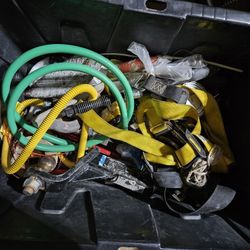 BOX WITH TOOLS.  CAJA CON ERRAMIENTA 