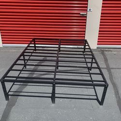 Queen Size Metal Frame Foundation