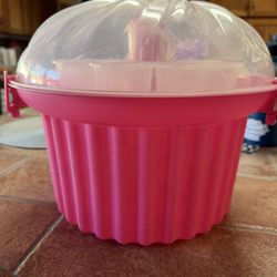 Cuisinart cupcake holder