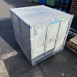 2 Steel  Container 40x48  ($250 each one)