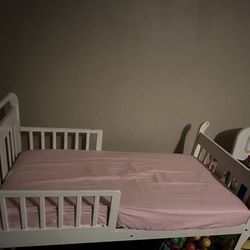 Toddler Bed W/mattress 