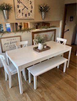 Dining set