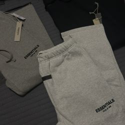 Ess Sweats/ More