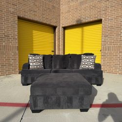 🔥 TODAY ONLY – $400 | FREE DELIVERY 🔥 Ashley Furniture Pull-Out Sleeper Sofa + Ottoman