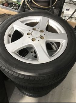 225 55 r 17 Mercedes wheels