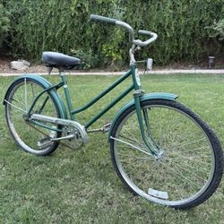 Western Flyer Ladies Beach Cruiser — Vintage 