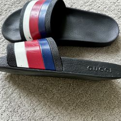 Size 10 Men’s Gucci Slides