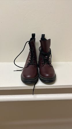 Burgundy combat boots size 8