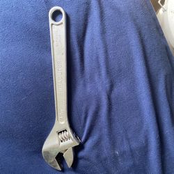 12 Inch Crescent Wrench 