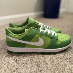 Nike Dunk Low Chlorophyll 