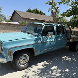 1978 Chevy Silverado C30 3+3 454 Engine