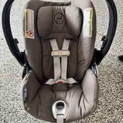 Cybex Cloud Q Infant Car Seat