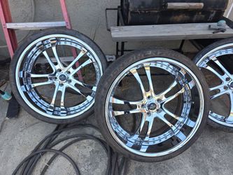 22in Rims and tires-(Savini Forged Wheels) expensive$$