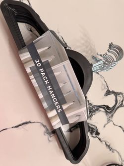 Hangers 20 pack