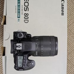 Canon EOS 80D + 50MM Lens 1:1.8 STM Lense