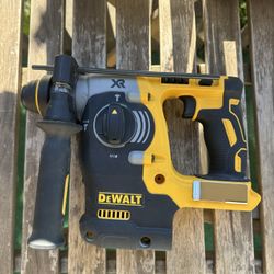 Rotary Hammer XR brand new Dewalt