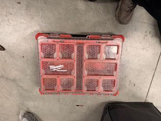 Pack out