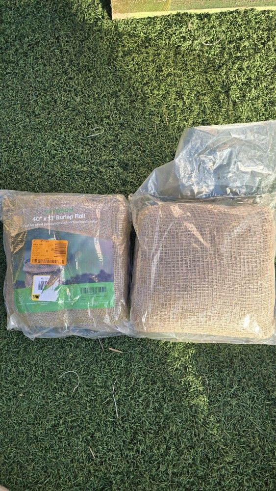 Burlap Rolls