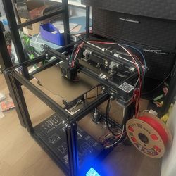 Ender 5 Pro 3D Printer w/ spare parts