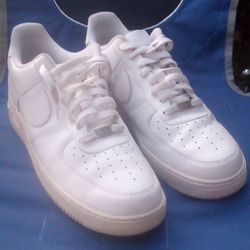 Triple White Nike Air Force 1's