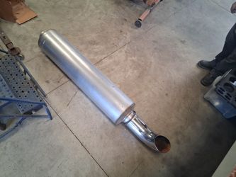 Donaldson Muffler With Crome Turn Out