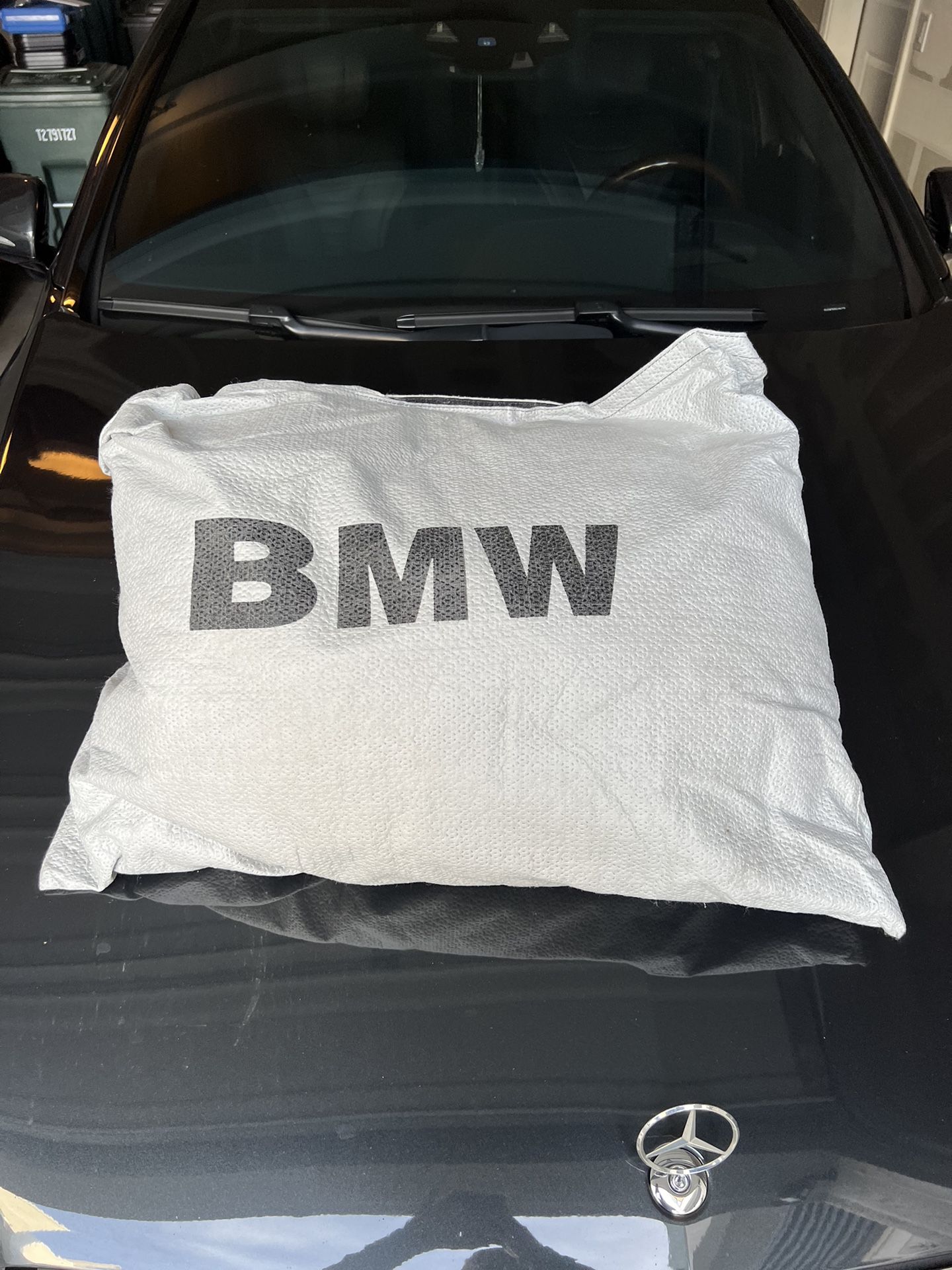 Genuine BMW Outdoor Car Cover for 1995 to 2001 740iL/750iL (E38)