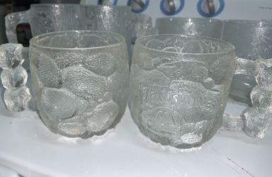 Collectible FLINTSTONES glass mugs 1992